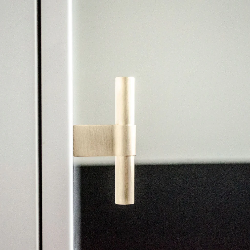 Line Big Knob - Image 10