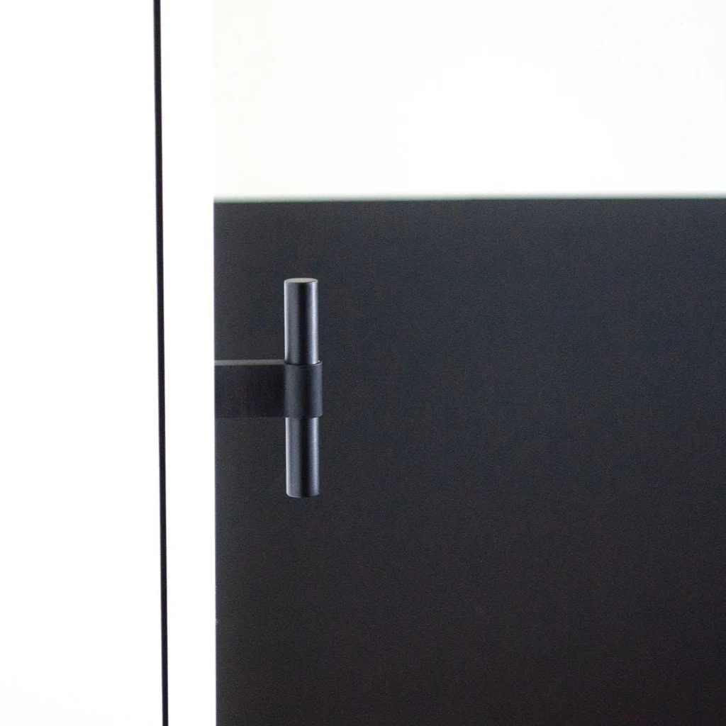 Line Big Knob - Image 8